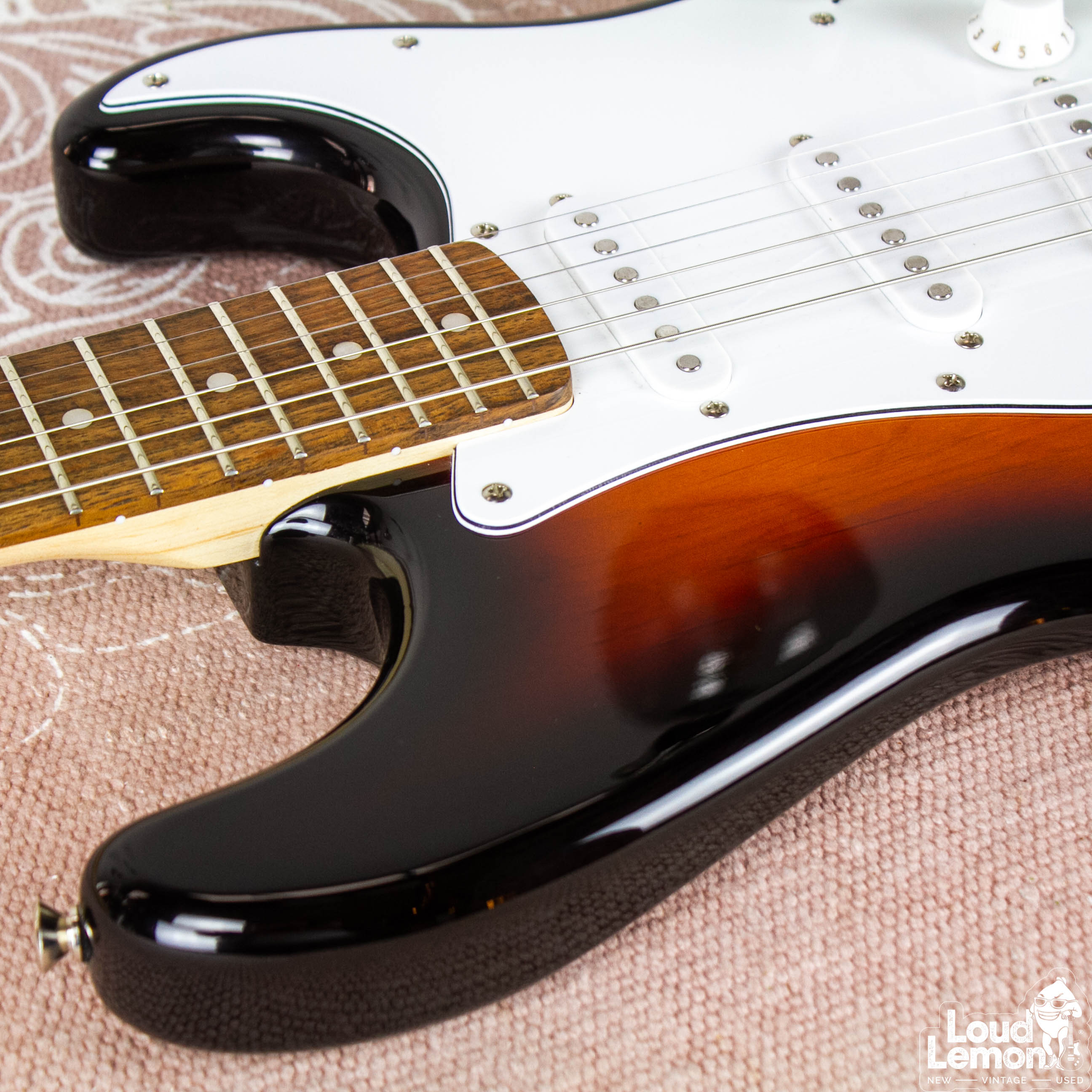 Fender squire online strat sunburst